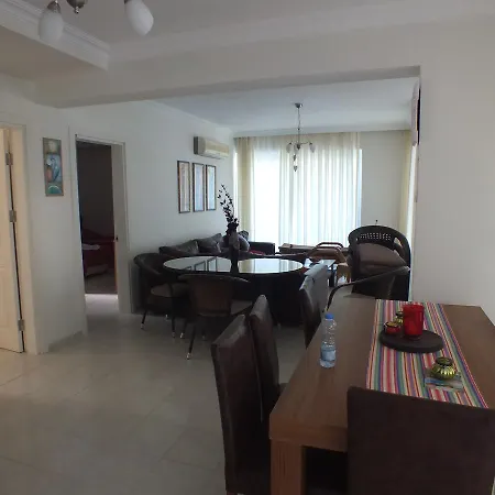 Olivia Apartment *